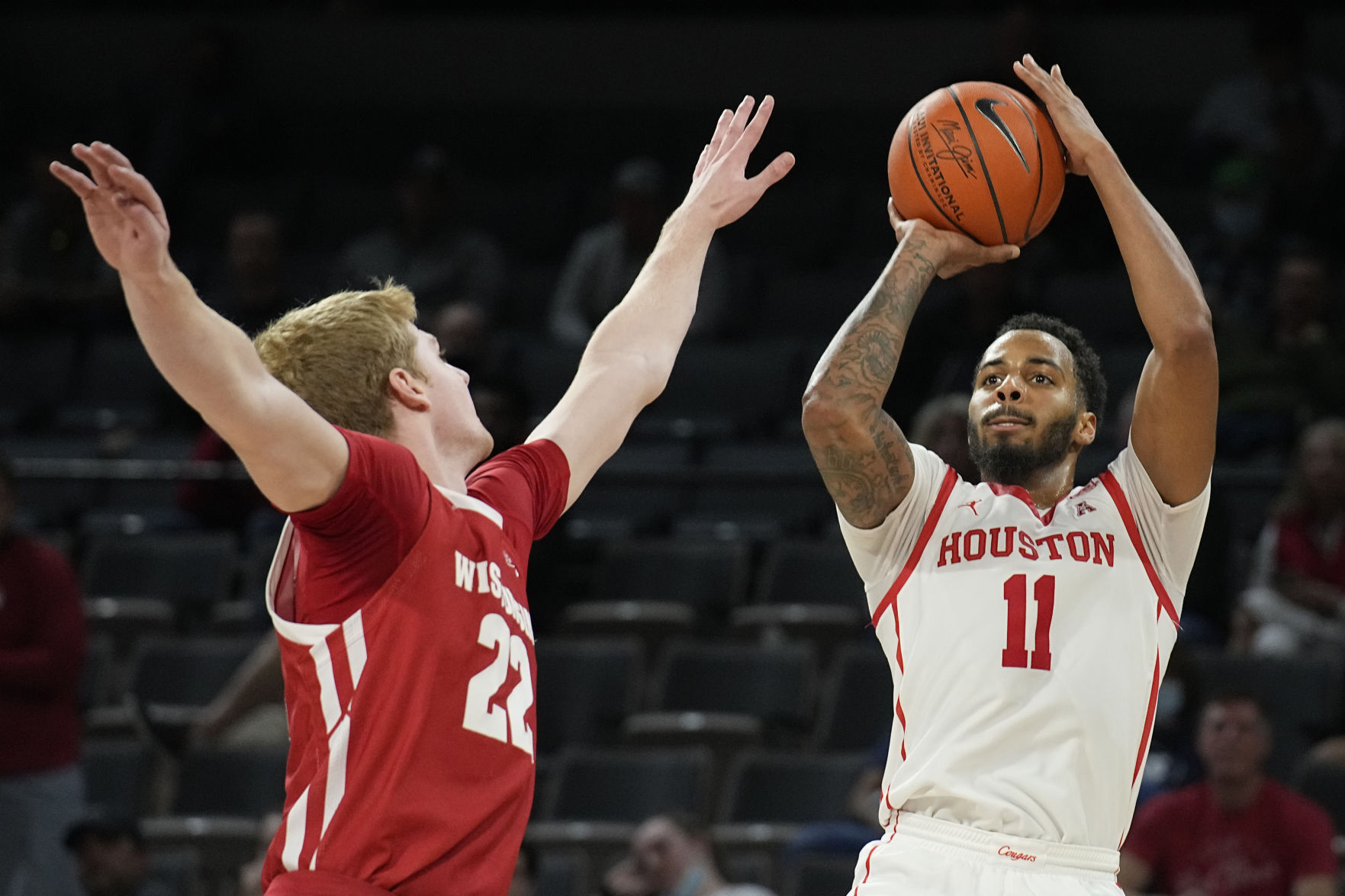 Wisconsin Houston Basketball